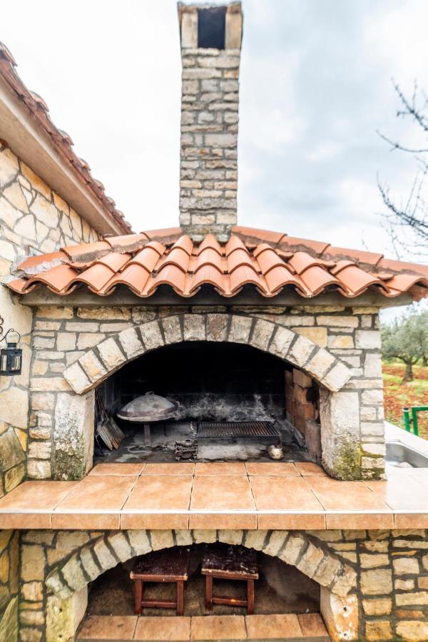 דירות House Silvija PUY מראה חיצוני תמונה