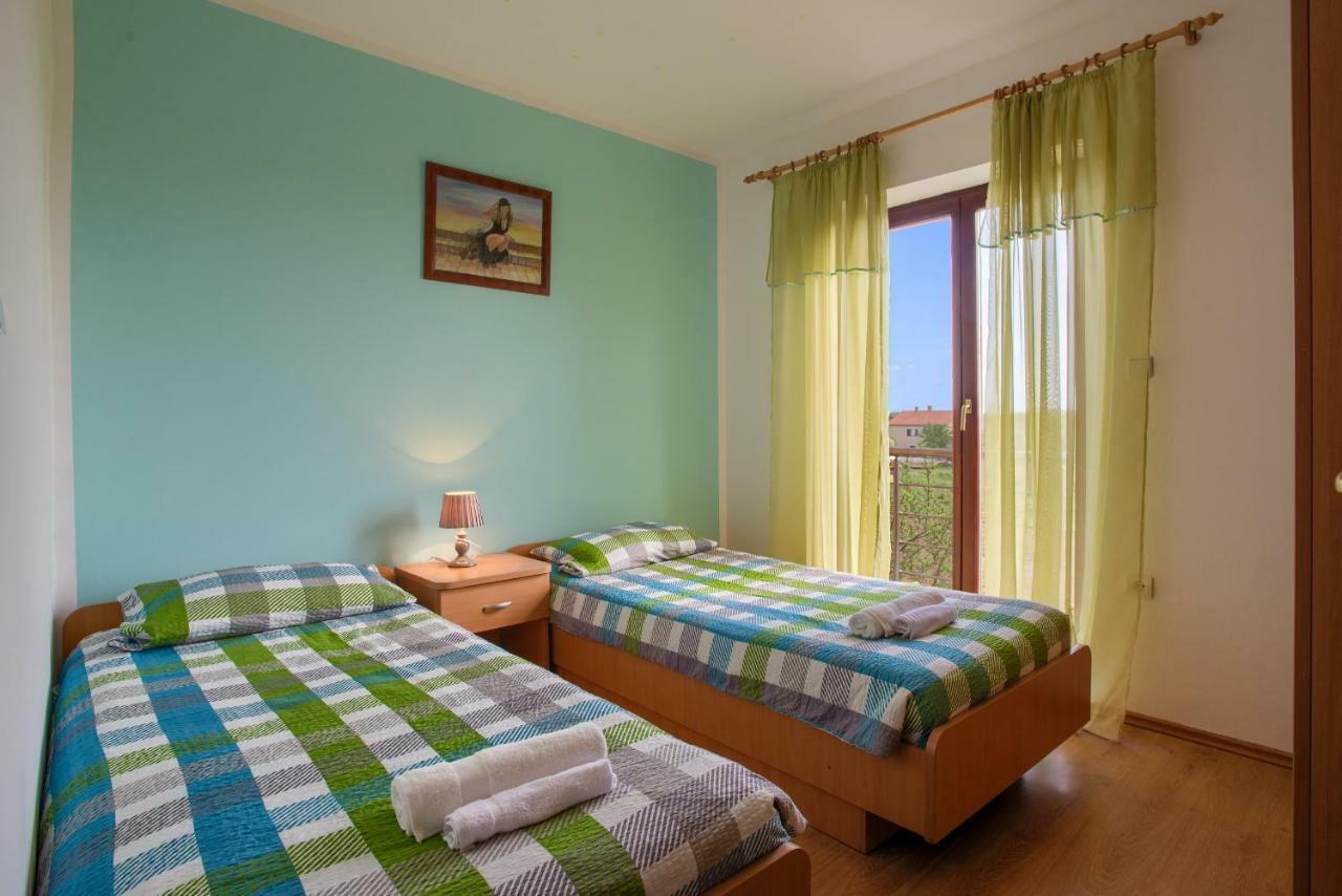 דירות House Silvija PUY מראה חיצוני תמונה